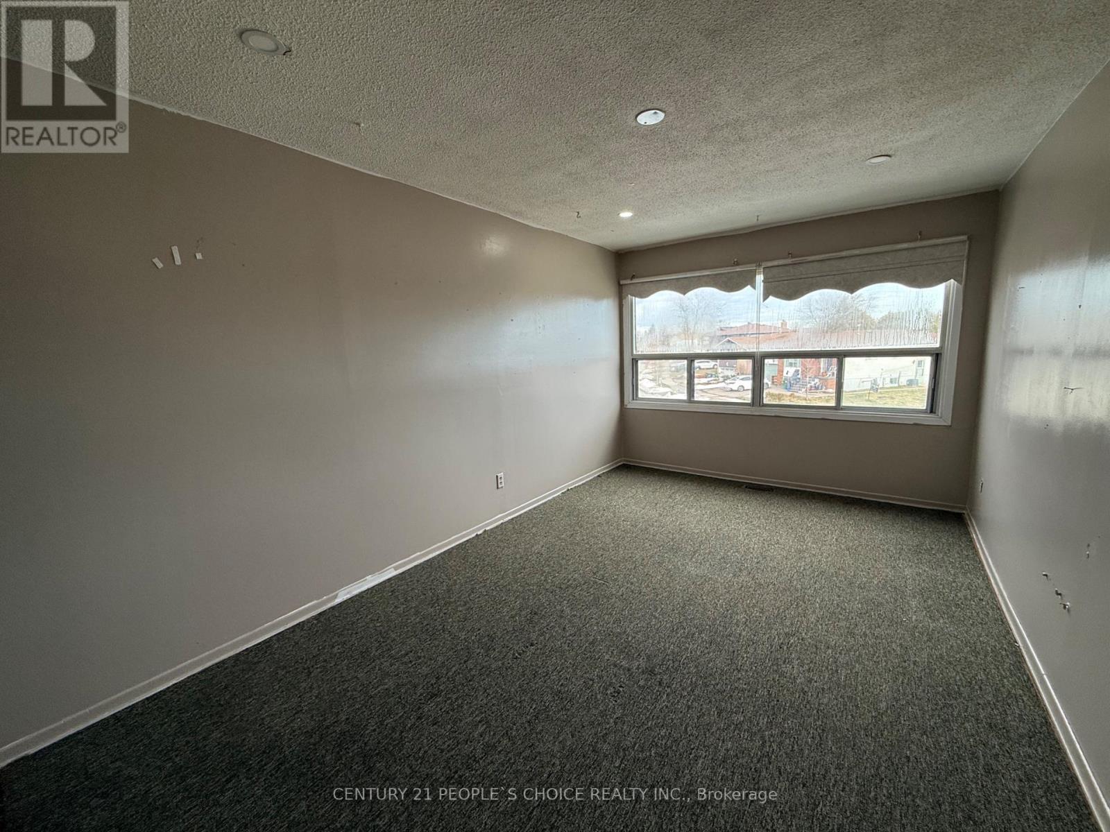 32 Horne Drive, Brampton, Ontario  L6V 2V3 - Photo 12 - W12862182