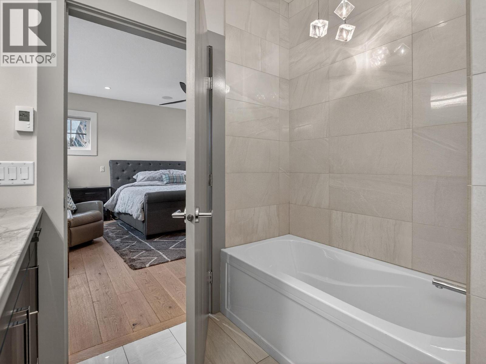 1900 Water Street, Kelowna, British Columbia  V1Y 1K6 - Photo 22 - 10378439