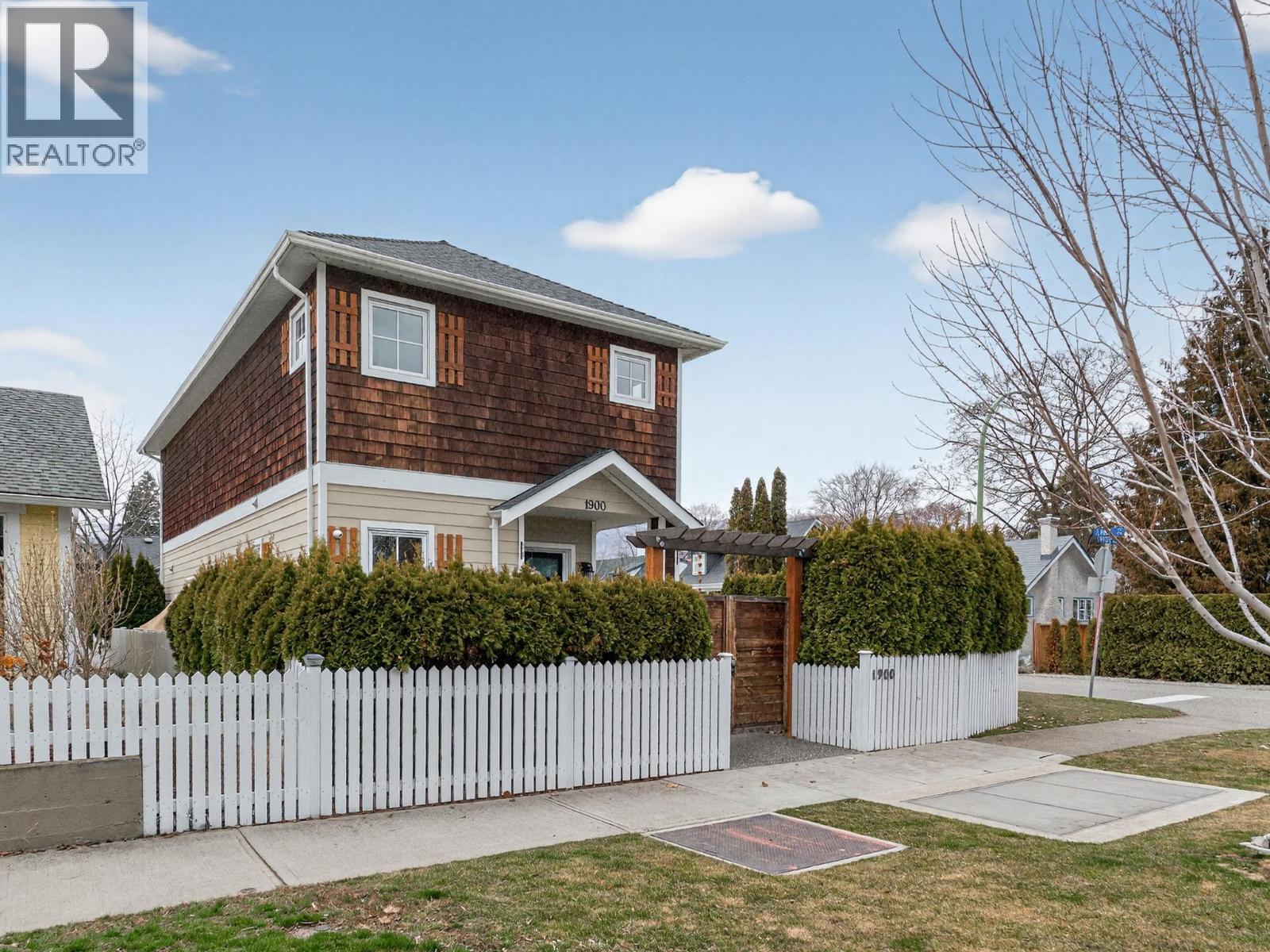 1900 Water Street, Kelowna, British Columbia  V1Y 1K6 - Photo 4 - 10378439