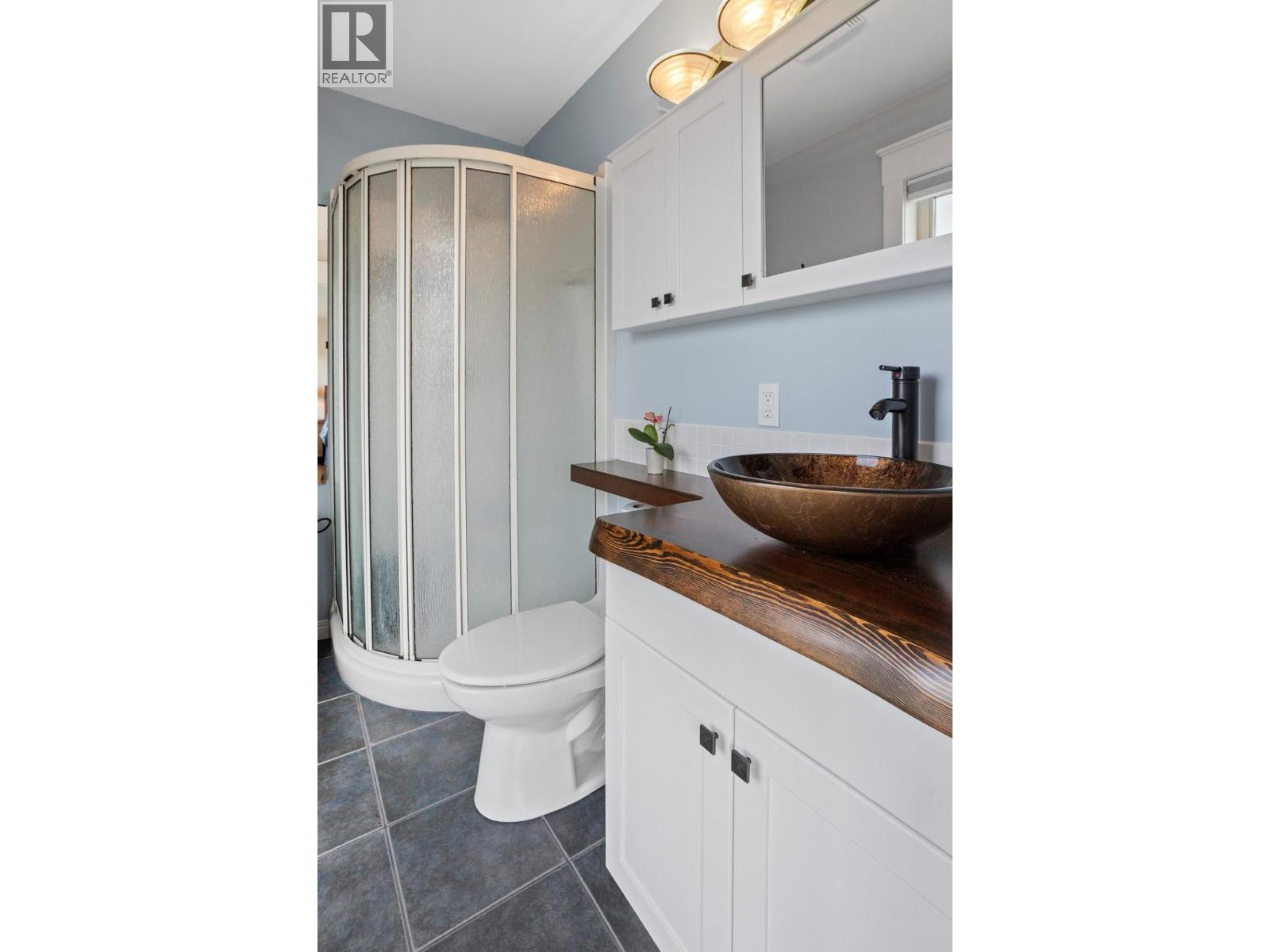 5253 Elsie Holmes Road, Wynndel, British Columbia  V0B 2N1 - Photo 28 - 10378281