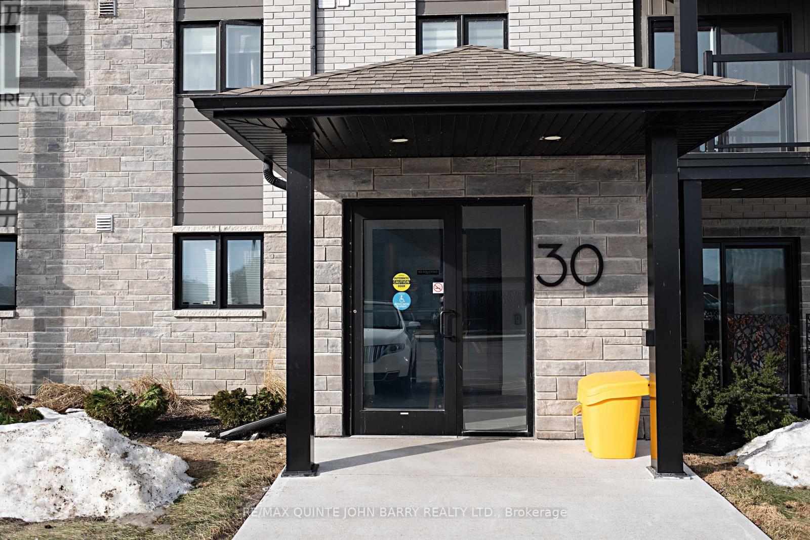 103-30 Hillside Meadow Drive, Quinte West, Ontario  K8V 0J7 - Photo 2 - X12862886