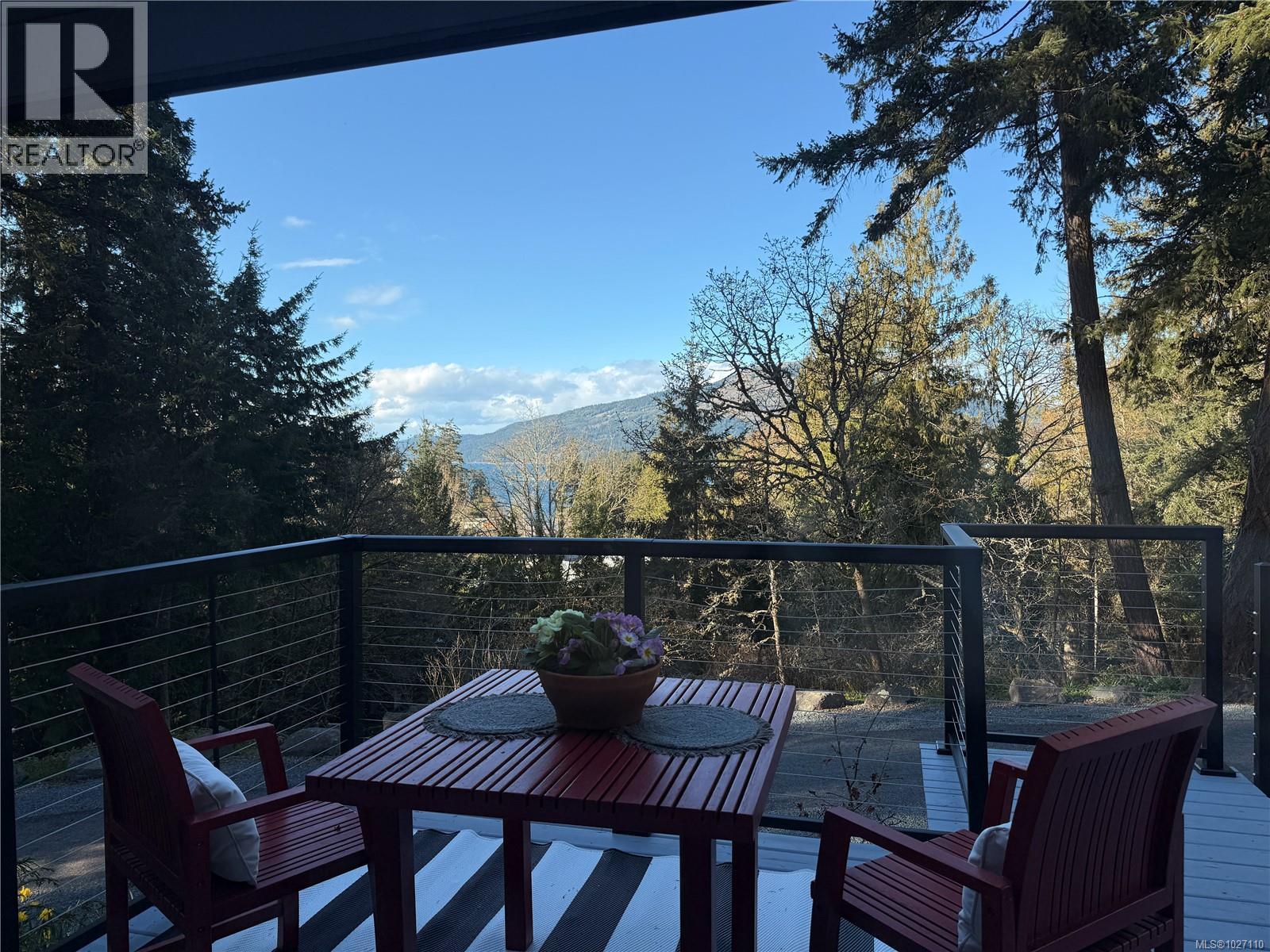 10851 Deep Cove Rd, North Saanich, British Columbia  V8L 5M5 - Photo 46 - 1027110