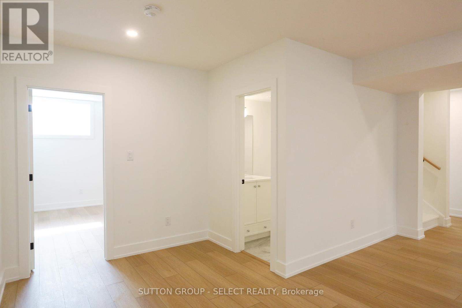 60 Bayshore Drive, Middlesex Centre, Ontario  N0L 1R0 - Photo 31 - X12862848