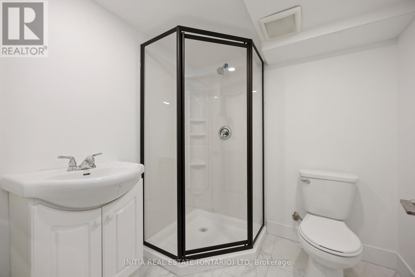 136 Chestnut Avenue, Sarnia, Ontario  N7T 4L8 - Photo 16 - X12862952