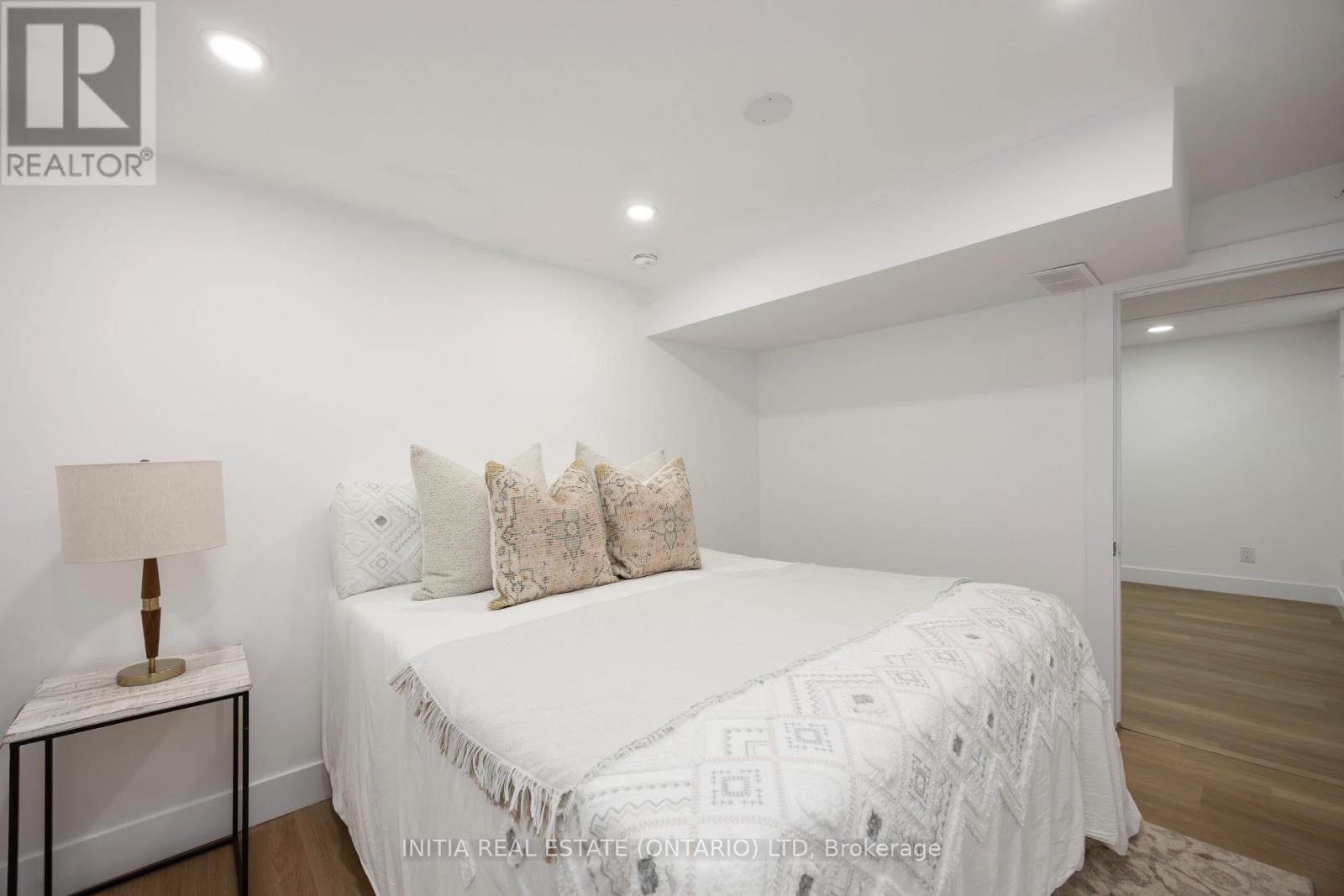 136 Chestnut Avenue, Sarnia, Ontario  N7T 4L8 - Photo 21 - X12862952