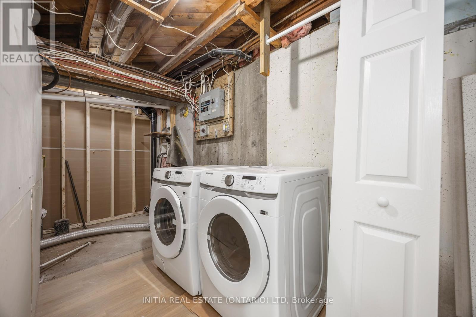 136 Chestnut Avenue, Sarnia, Ontario  N7T 4L8 - Photo 22 - X12862952