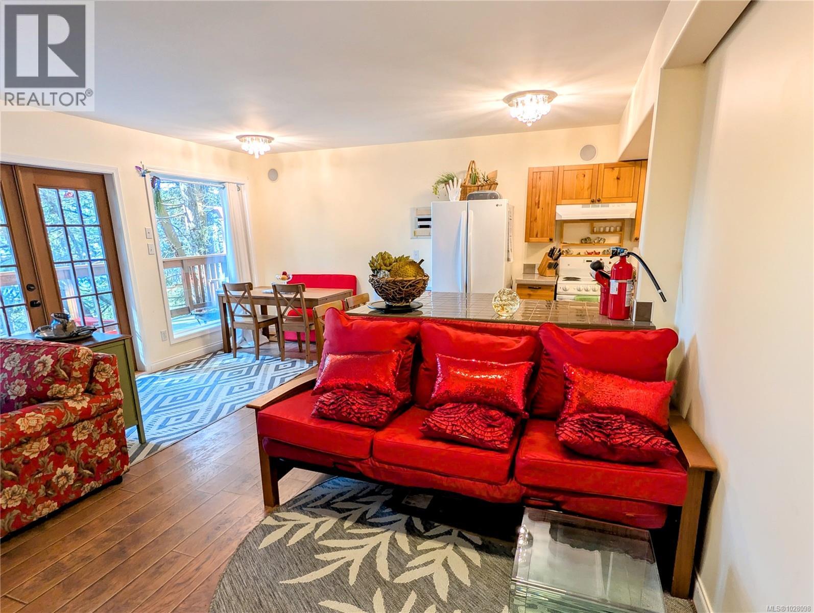 1374 Harrison Way, Gabriola Island, British Columbia  V0R 1X2 - Photo 10 - 1028098