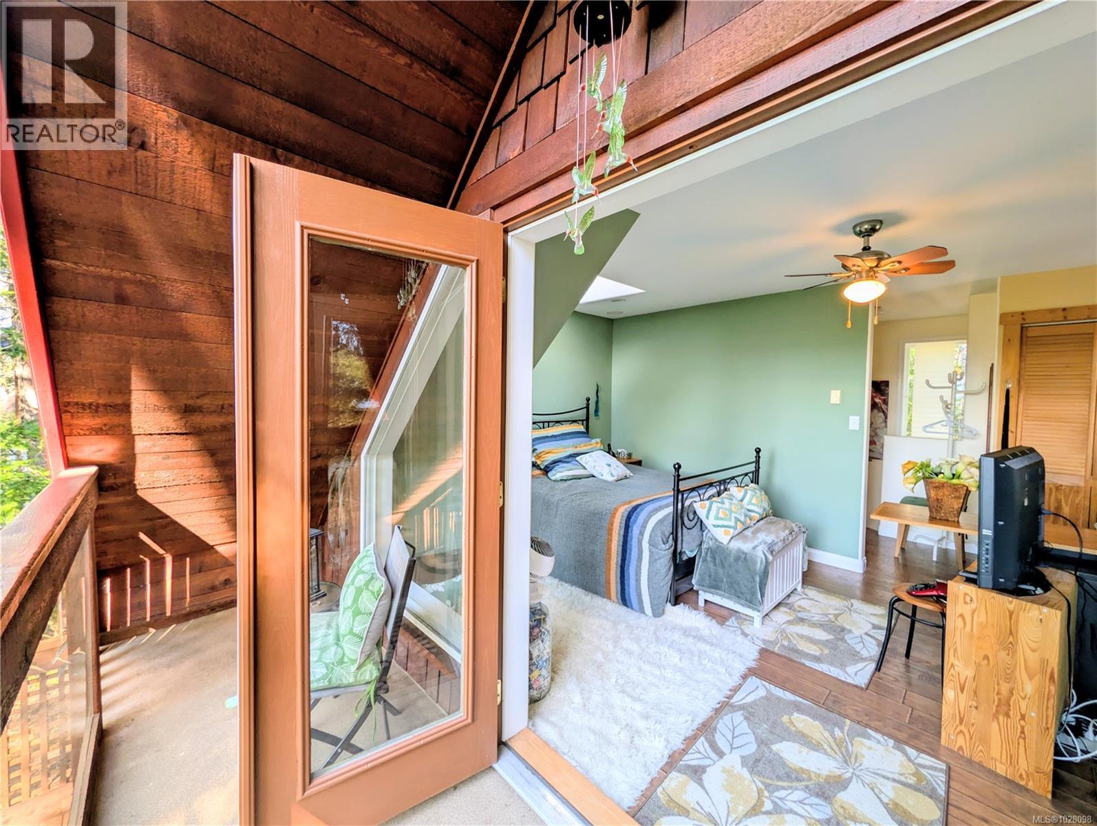 1374 Harrison Way, Gabriola Island, British Columbia  V0R 1X2 - Photo 20 - 1028098