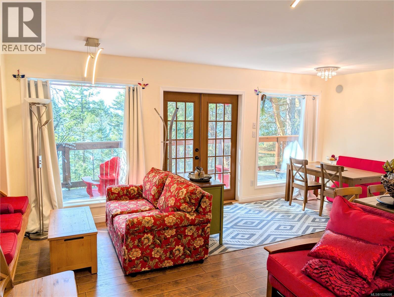 1374 Harrison Way, Gabriola Island, British Columbia  V0R 1X2 - Photo 6 - 1028098