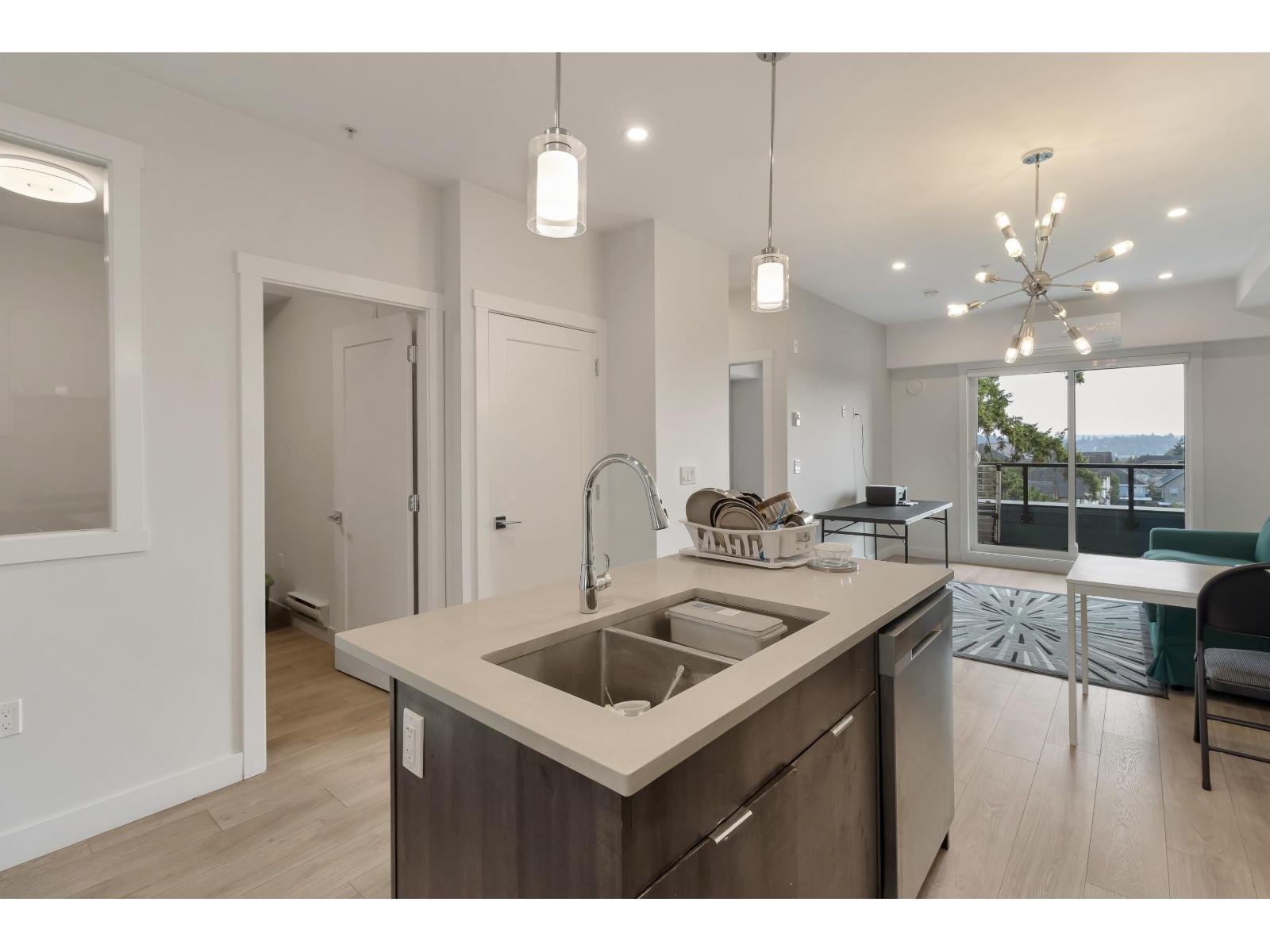 A404 14468 72 Avenue, Surrey, British Columbia  V3S 0B6 - Photo 14 - R3097301