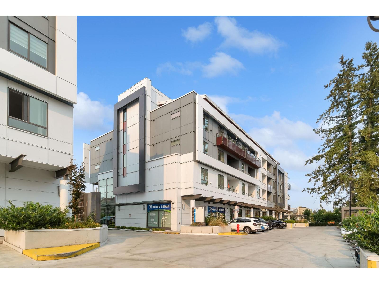 A404 14468 72 Avenue, Surrey, British Columbia  V3S 0B6 - Photo 4 - R3097301