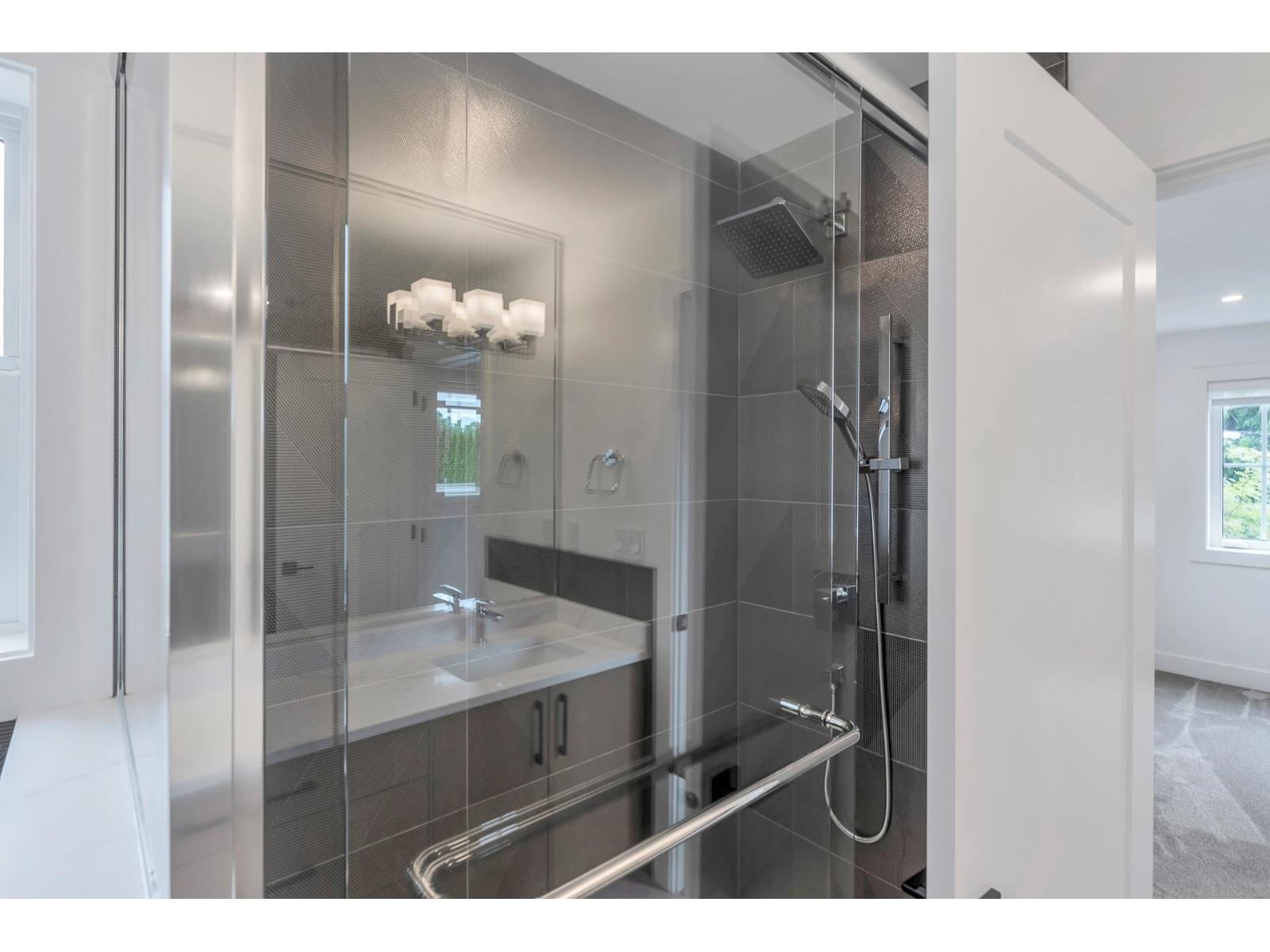 2284 Mouldstade Road, Abbotsford, British Columbia  V2S 3X4 - Photo 33 - R3094544