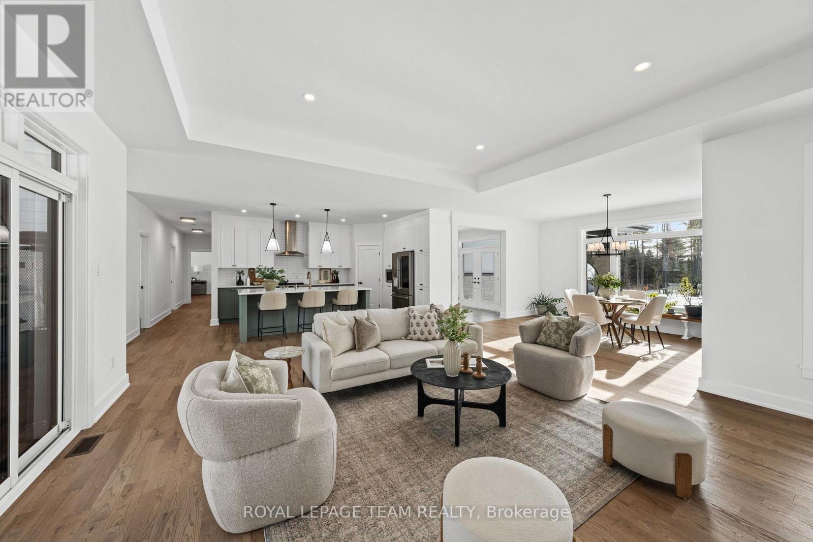 190 Raymond Luhta Crescent, Mcnab/braeside, Ontario  K7S 3G8 - Photo 14 - X12862894