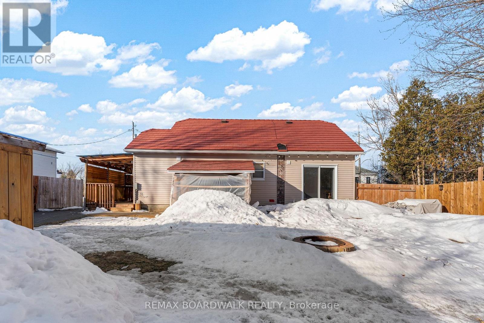 36 Main Street, North Stormont, Ontario  K0C 1K0 - Photo 35 - X12862918