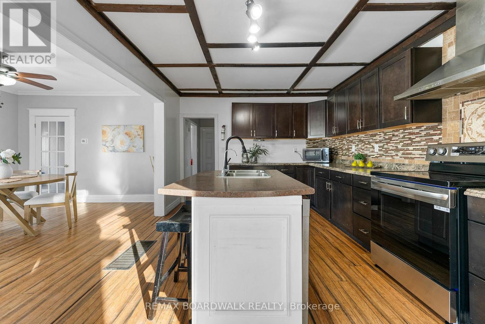 36 Main Street, North Stormont, Ontario  K0C 1K0 - Photo 4 - X12862918