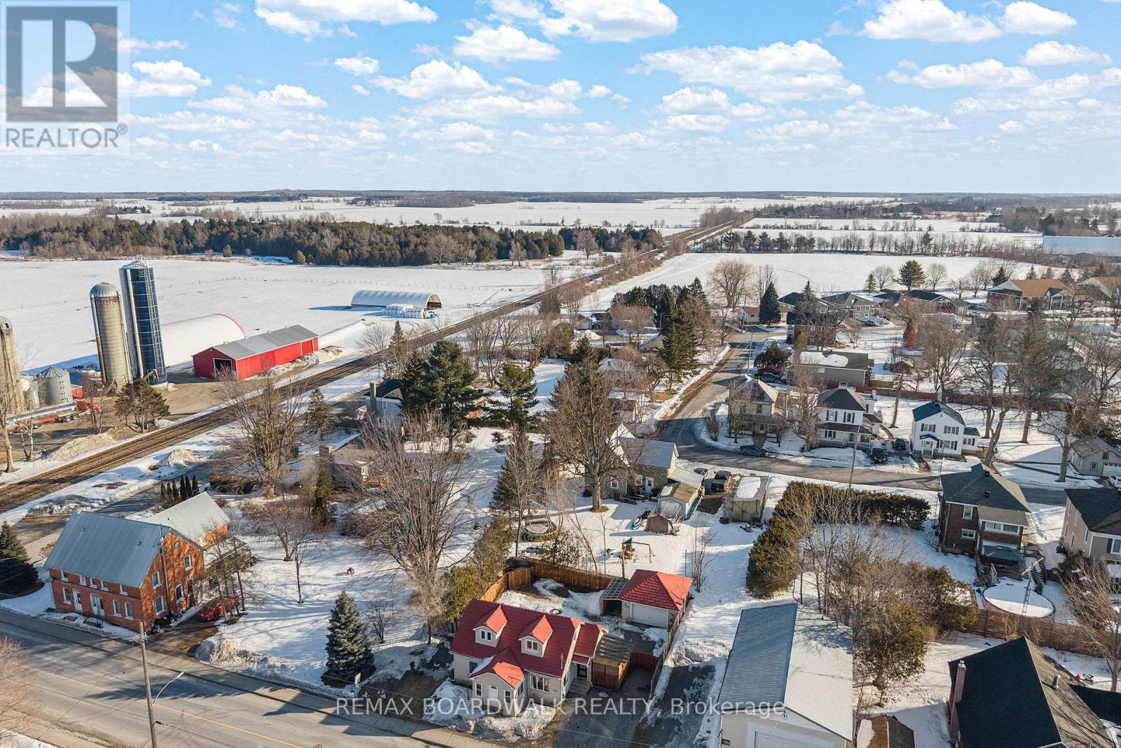 36 Main Street, North Stormont, Ontario  K0C 1K0 - Photo 42 - X12862918