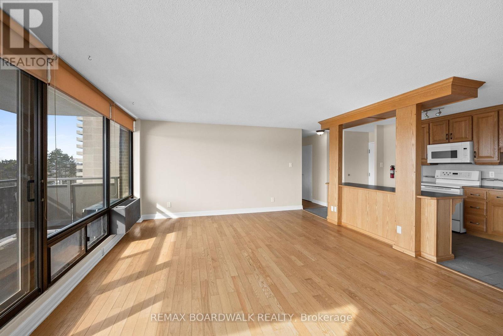 502 - 1190 Richmond Road, Ottawa, Ontario  K2B 8J3 - Photo 11 - X12863012