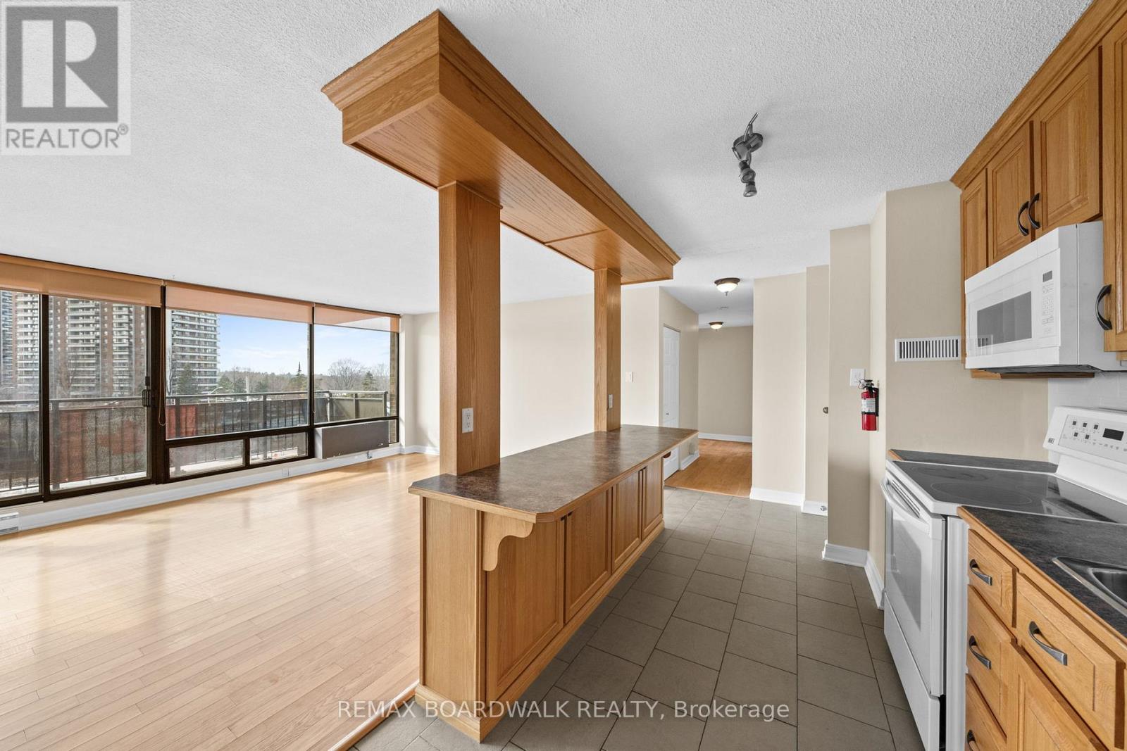 502 - 1190 Richmond Road, Ottawa, Ontario  K2B 8J3 - Photo 15 - X12863012