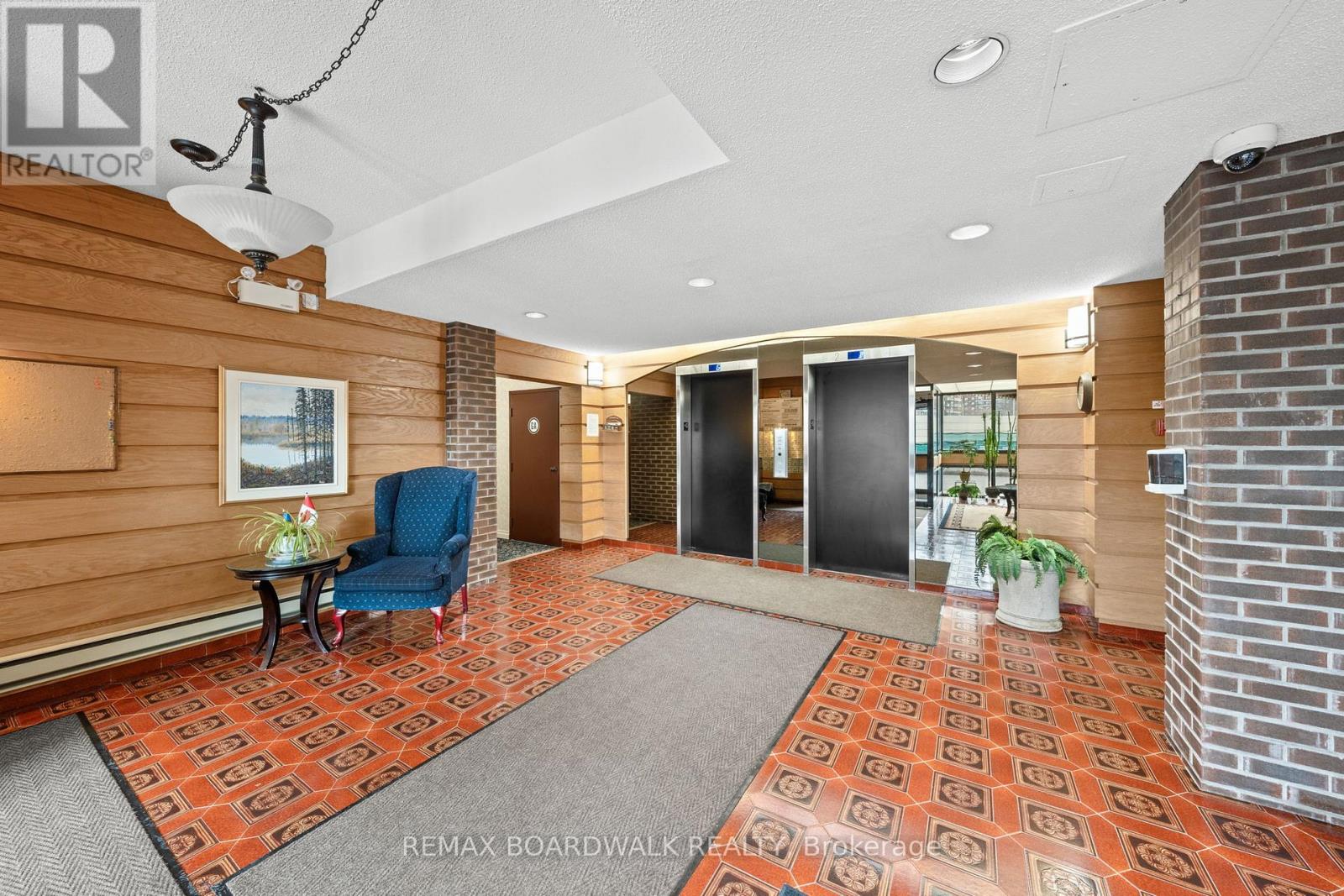 502 - 1190 Richmond Road, Ottawa, Ontario  K2B 8J3 - Photo 7 - X12863012