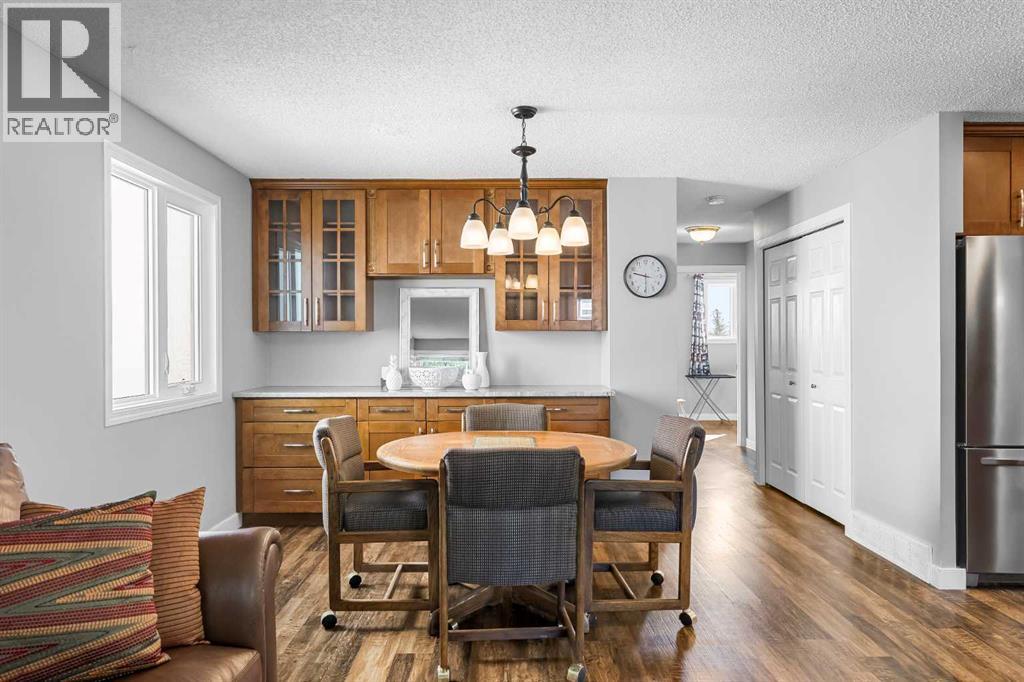 168 Macewan Glen Drive Nw, Calgary, Alberta  T3K 2G4 - Photo 5 - A2290596