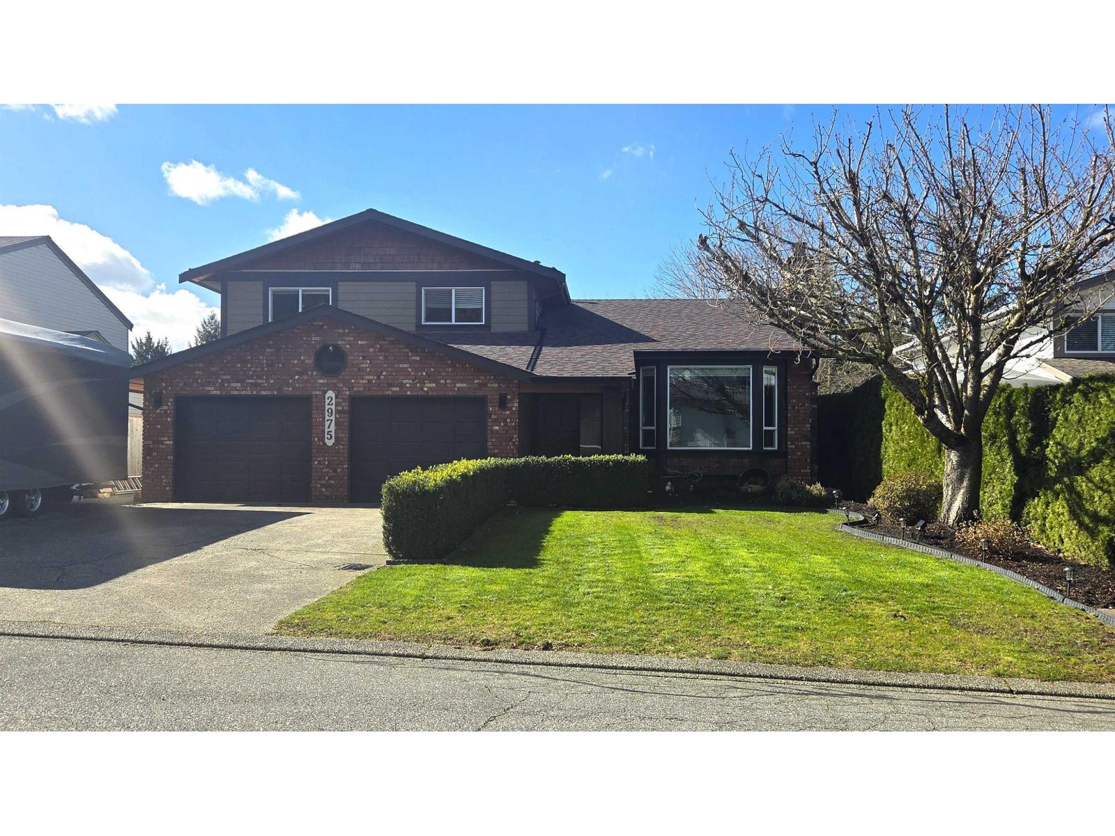 2975 Glenshiel Drive, Abbotsford, British Columbia  V3G 1G8 - Photo 2 - R3097273