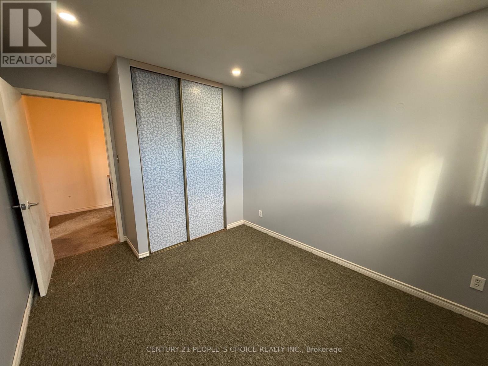 32 Horne Drive, Brampton, Ontario  L6V 2V3 - Photo 16 - W12862182