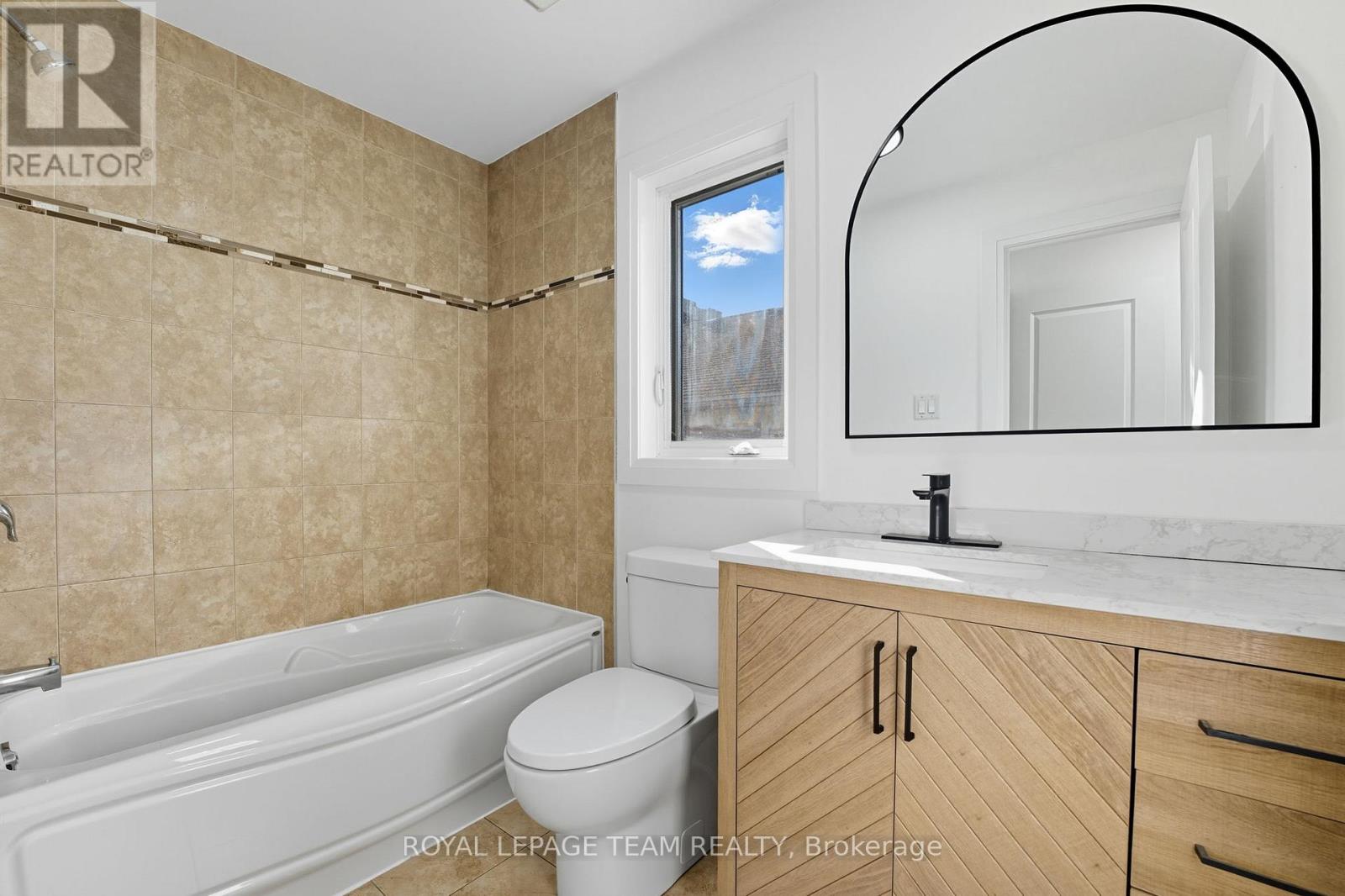 1512 Clementine Boulevard, Ottawa, Ontario  K1H 8E9 - Photo 29 - X12703476