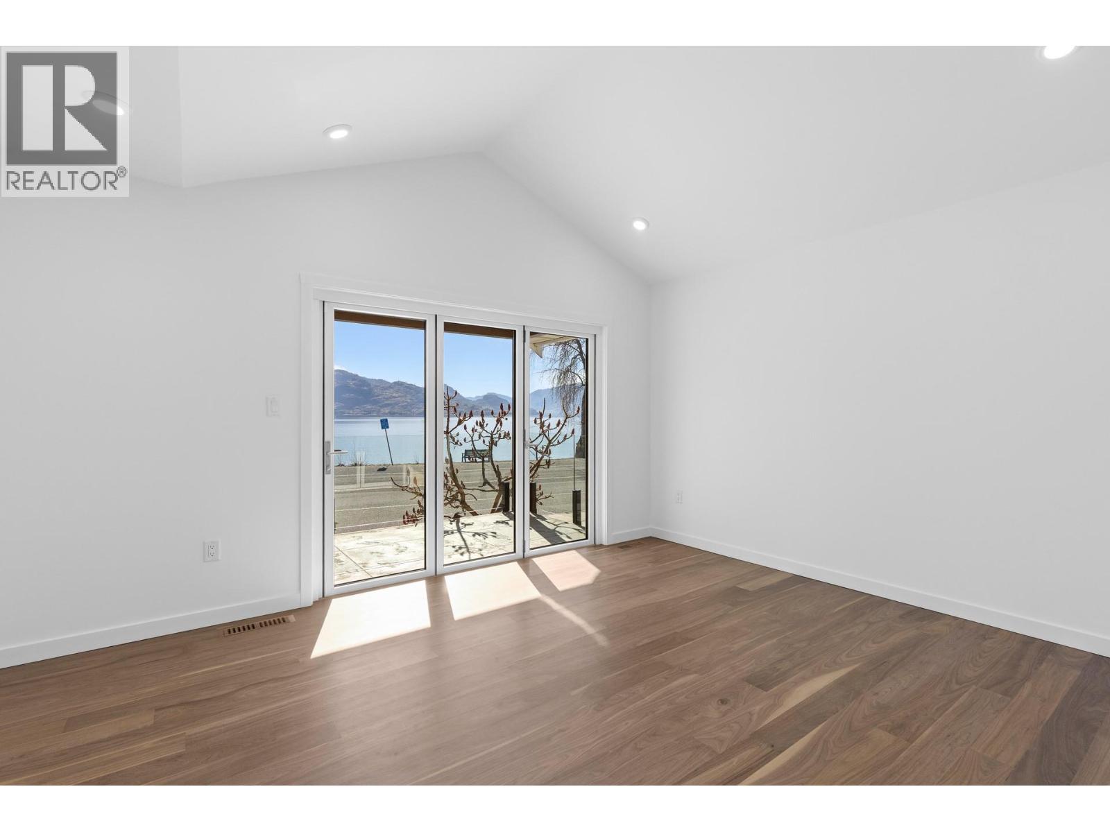 4020 Beach Avenue, Peachland, British Columbia  V0H 1X6 - Photo 19 - 10378013