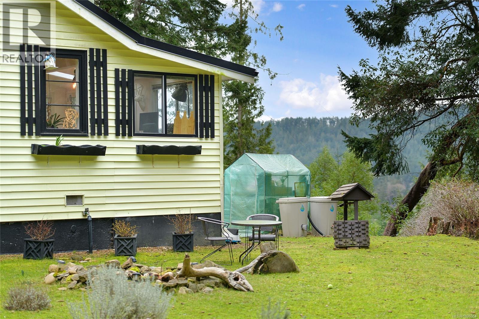 370 Campbell Bay Rd, Mayne Island, British Columbia  V0N 2J1 - Photo 7 - 1026054