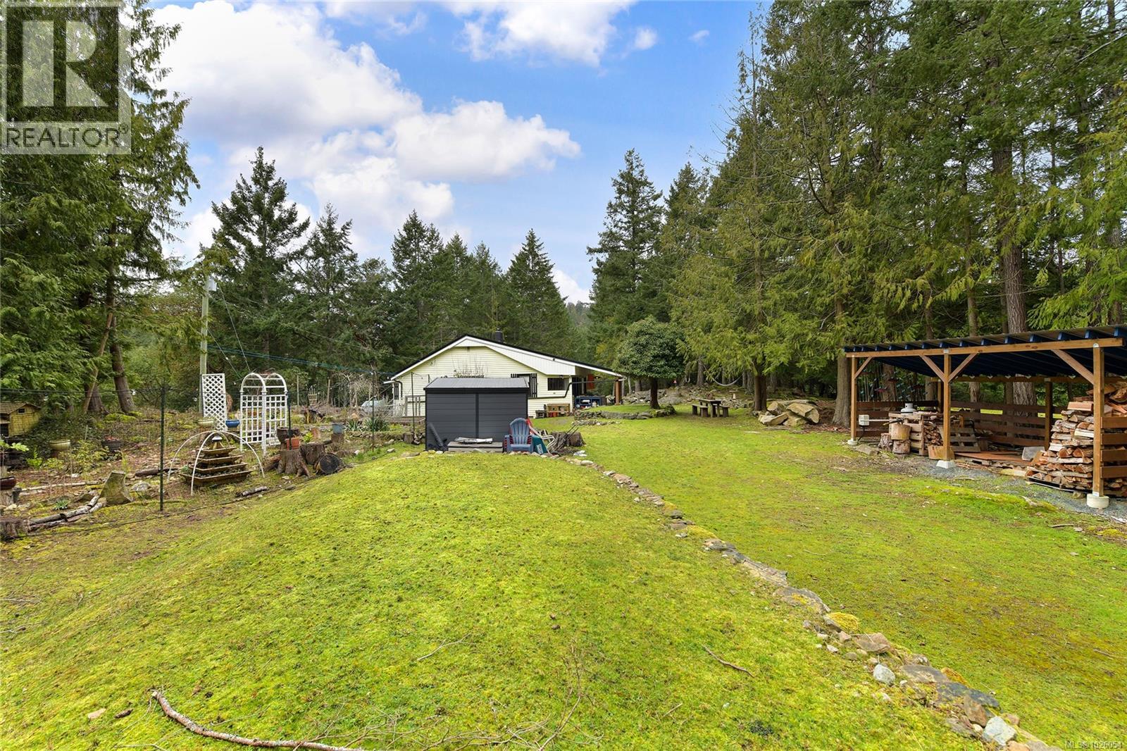 370 Campbell Bay Rd, Mayne Island, British Columbia  V0N 2J1 - Photo 8 - 1026054