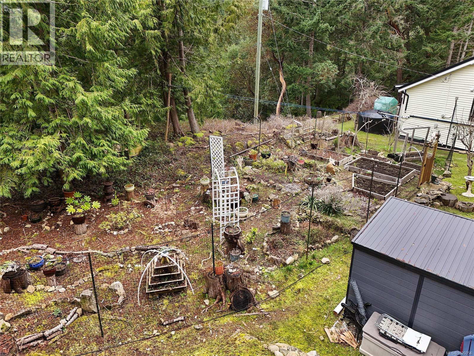 370 Campbell Bay Rd, Mayne Island, British Columbia  V0N 2J1 - Photo 47 - 1026054