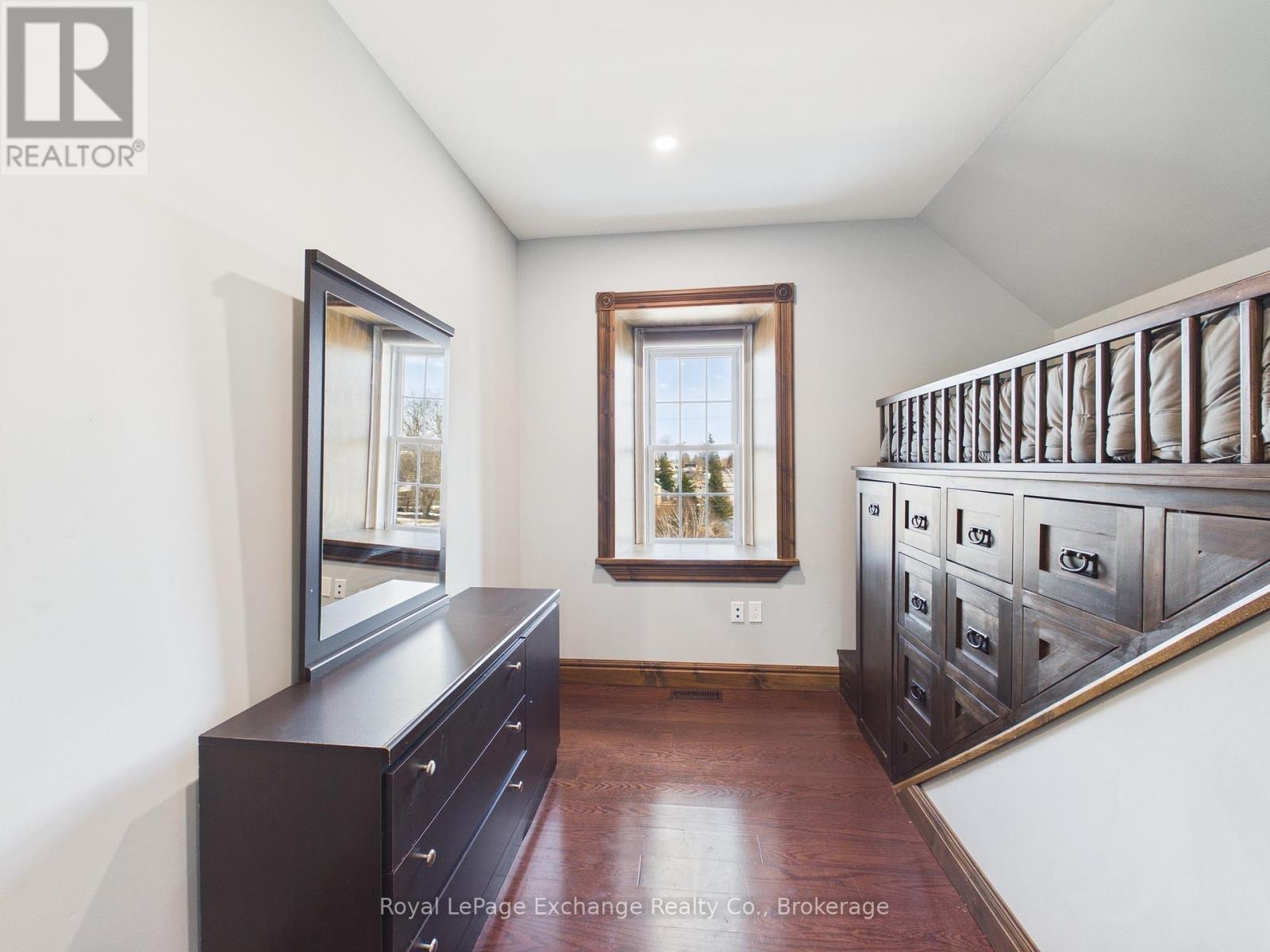 651 Wheeler Street, Huron-Kinloss (Lucknow), Ontario  N0G 2H0 - Photo 19 - X12862970