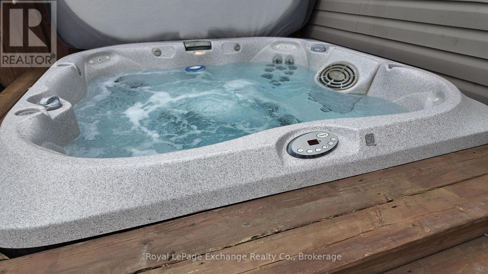 651 Wheeler Street, Huron-Kinloss (Lucknow), Ontario  N0G 2H0 - Photo 22 - X12862970