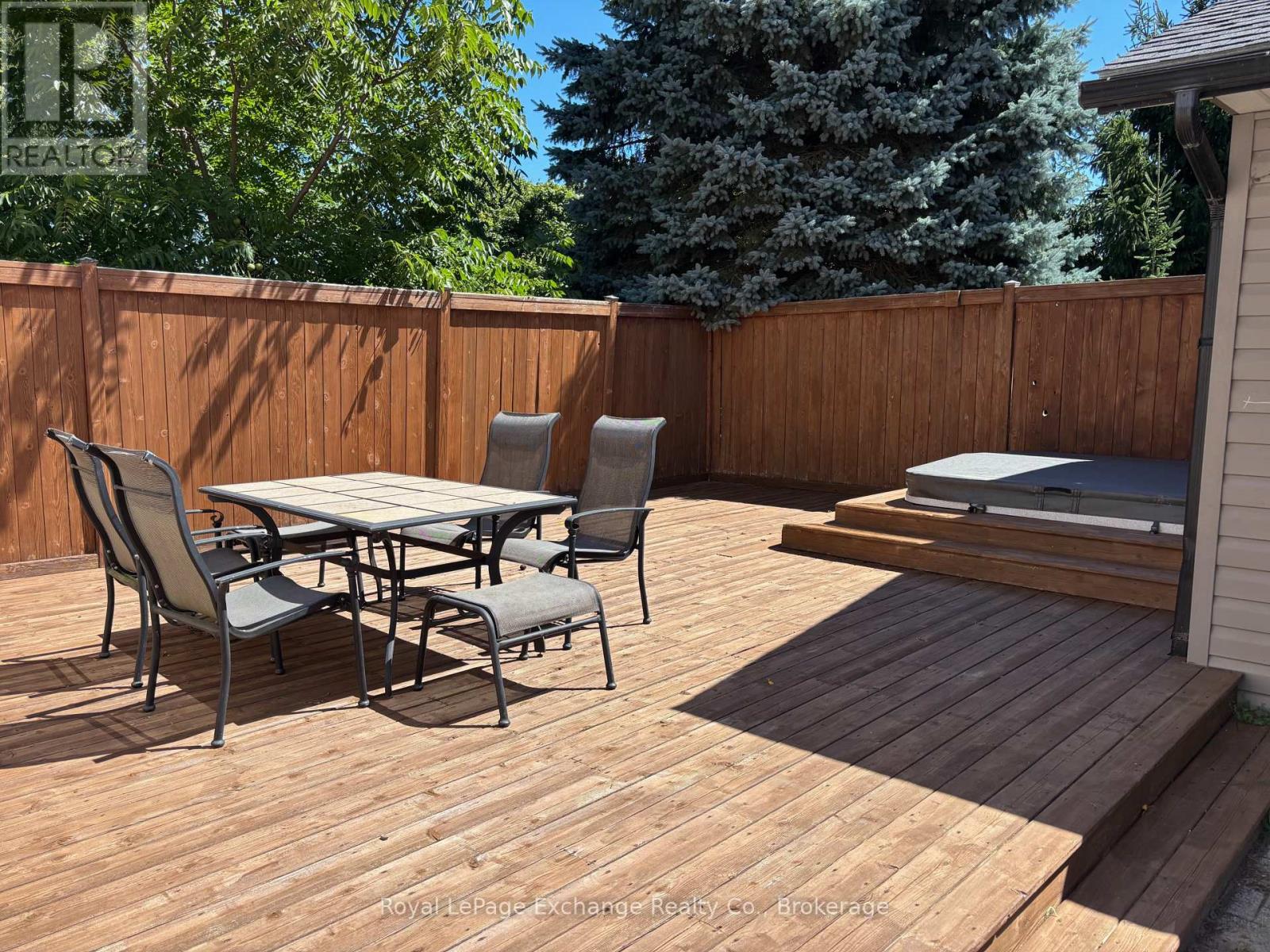 651 Wheeler Street, Huron-Kinloss (Lucknow), Ontario  N0G 2H0 - Photo 24 - X12862970