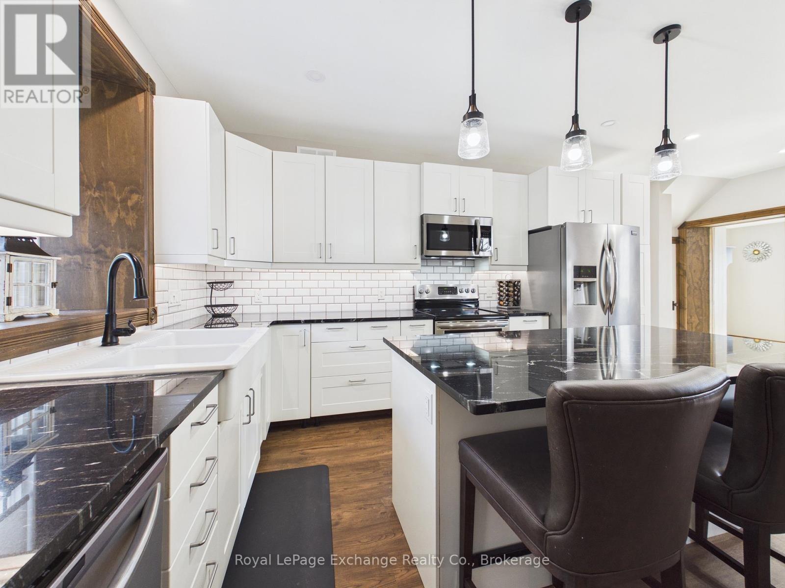 651 Wheeler Street, Huron-Kinloss (Lucknow), Ontario  N0G 2H0 - Photo 6 - X12862970