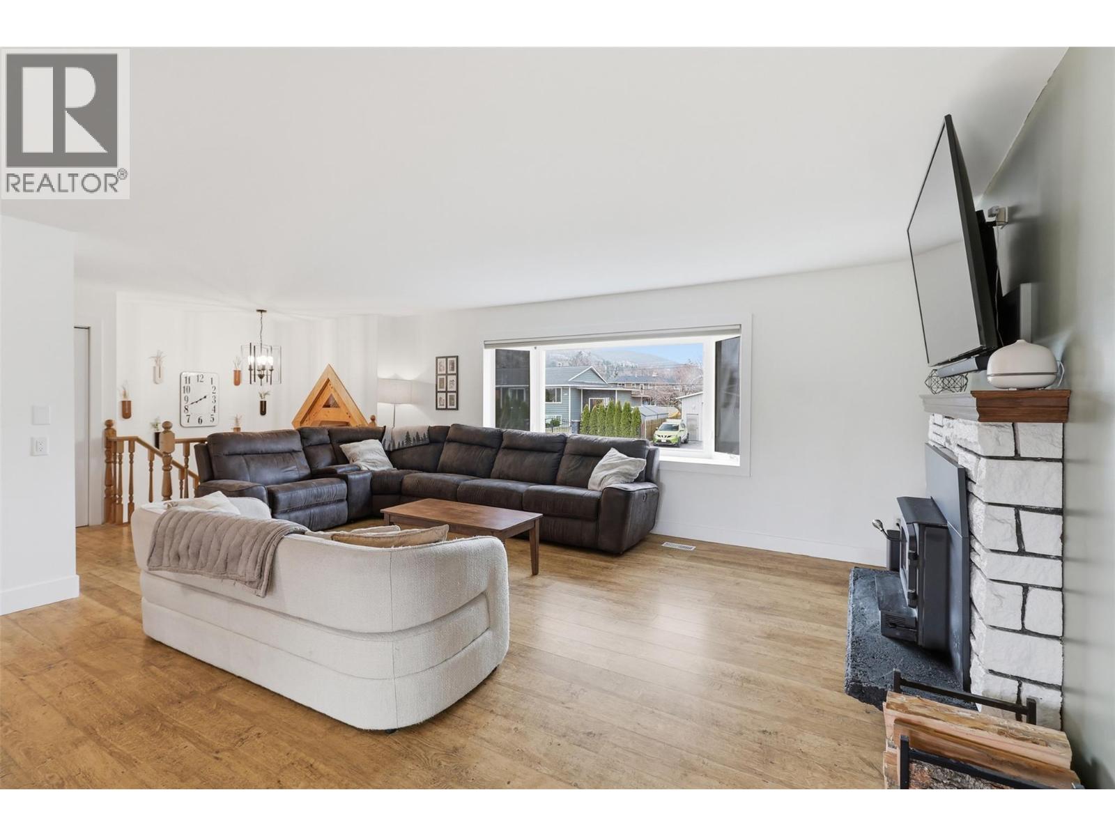 126 Parlow Road, Kamloops, British Columbia  V2C 4Z8 - Photo 14 - 10378612