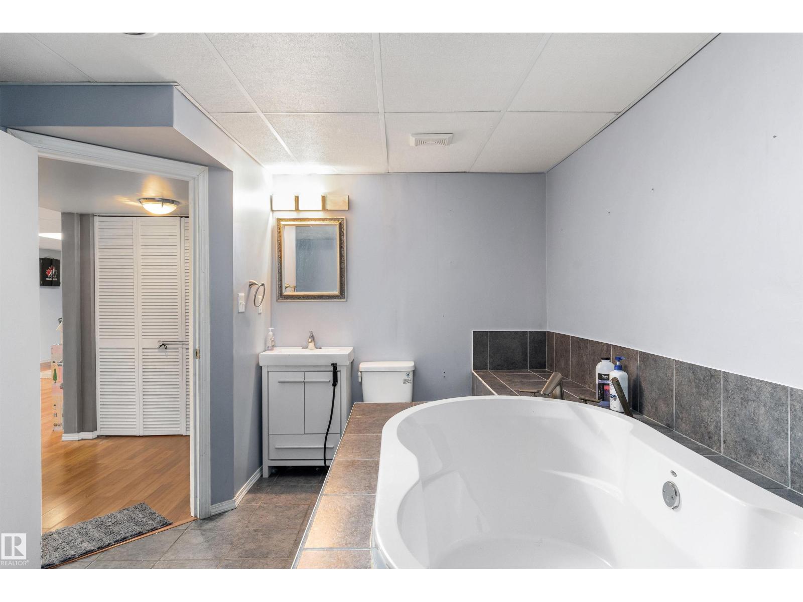 14608 117a St Nw, Edmonton, Alberta  T5X 1K2 - Photo 30 - E4476613