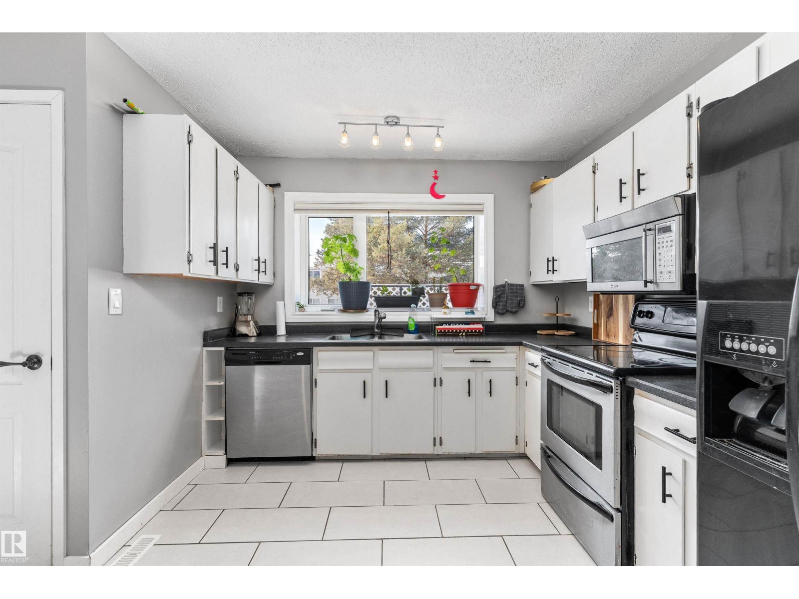 14608 117a St Nw, Edmonton, Alberta  T5X 1K2 - Photo 6 - E4476613