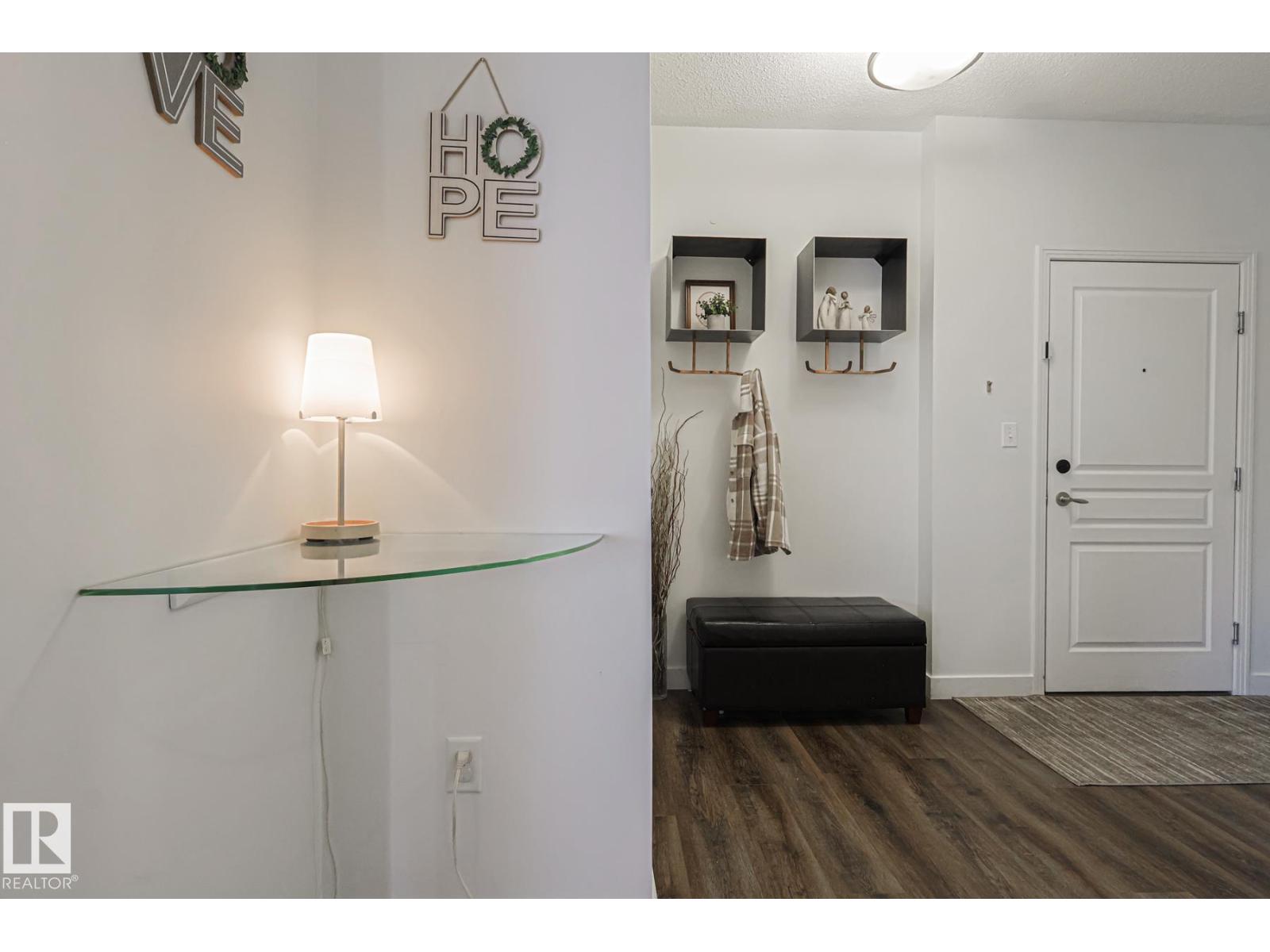 #111 2035 Grantham Ct Nw Nw, Edmonton, Alberta  T5T 3X4 - Photo 4 - E4476614