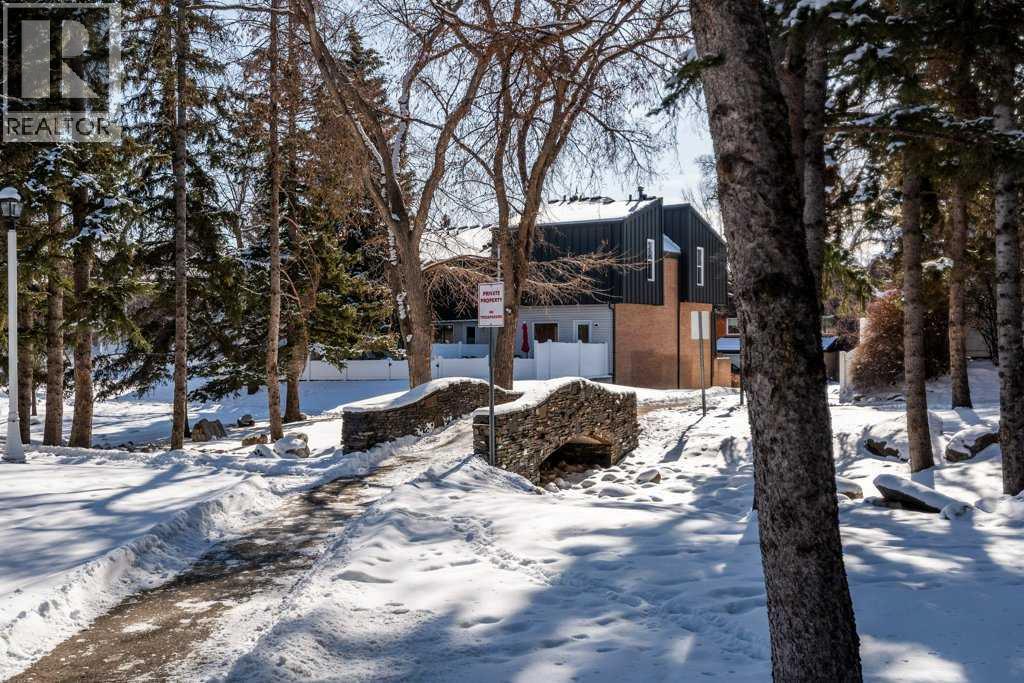 324 Brae Glen Road Sw, Calgary, Alberta  T2W 1B6 - Photo 39 - A2290619