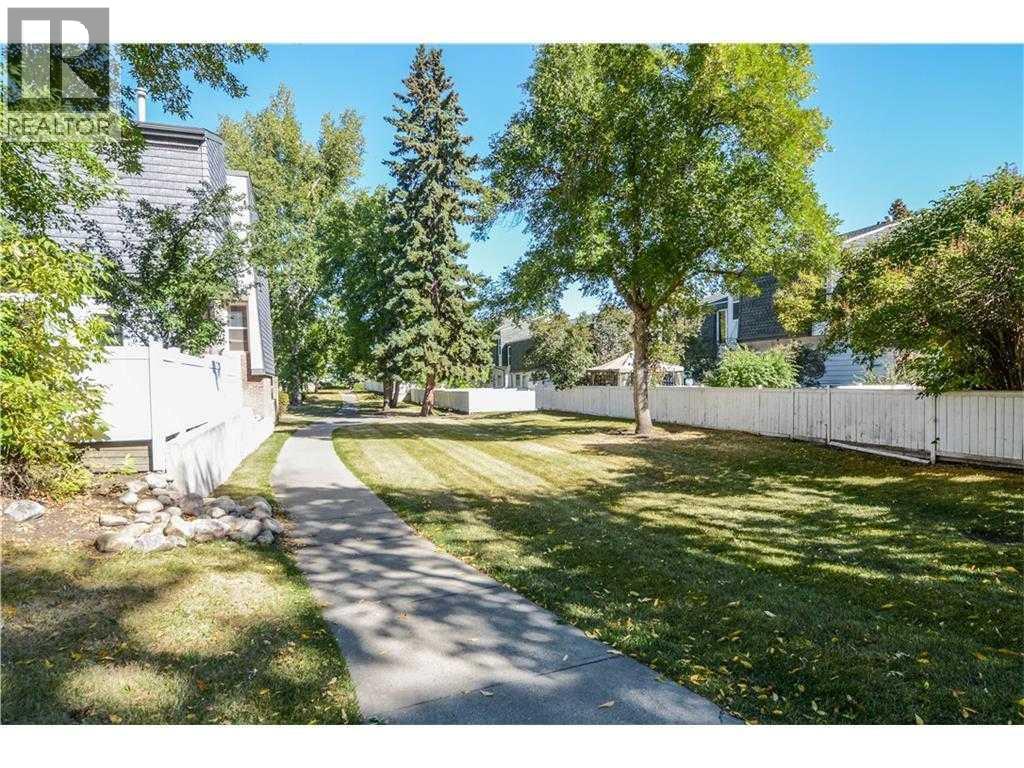 324 Brae Glen Road Sw, Calgary, Alberta  T2W 1B6 - Photo 47 - A2290619
