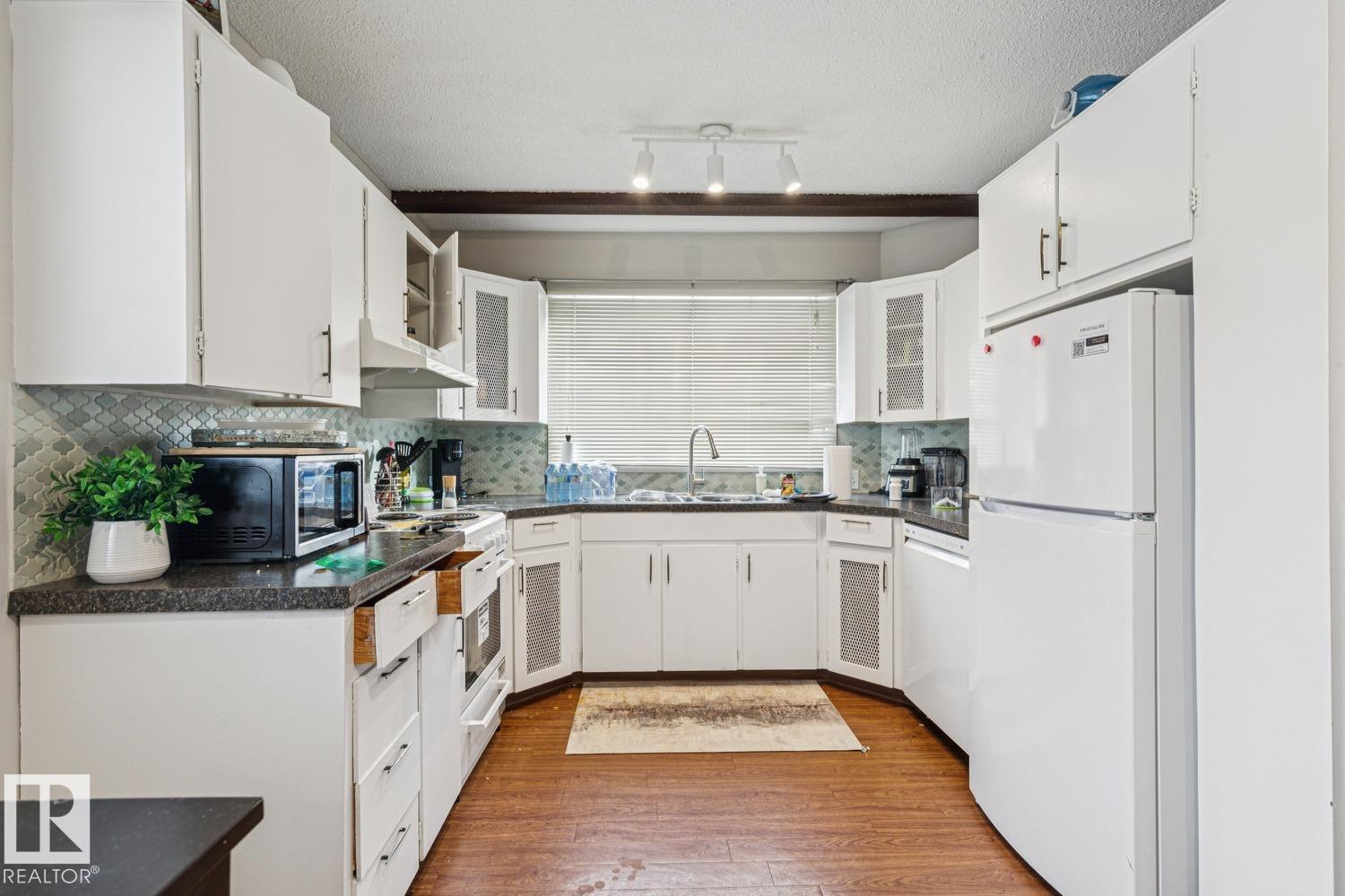 #14204 14206 14208 14210 103 Av Nw, Edmonton, Alberta  T5N 0S8 - Photo 9 - E4471998