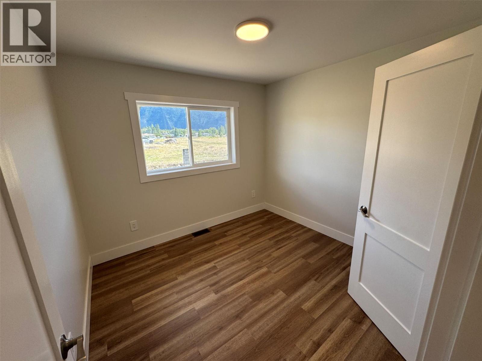 7145 22nd Street, Grand Forks, British Columbia  V0H 1H0 - Photo 18 - 10378665