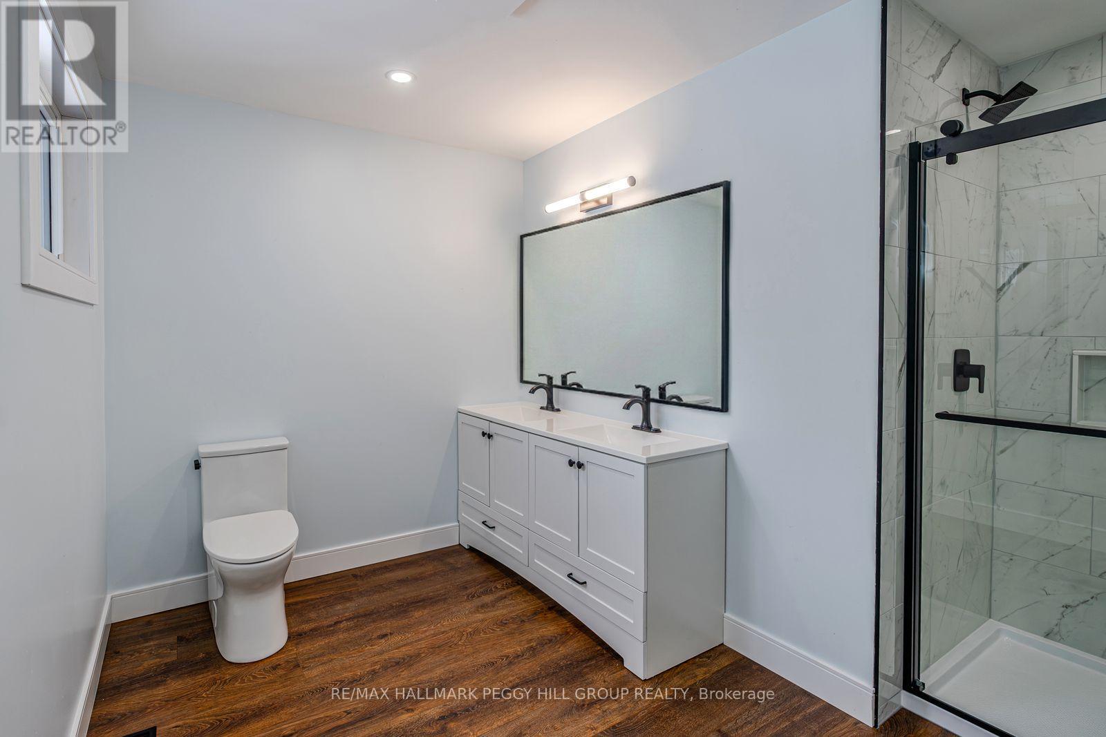 386 Peter Street N, Orillia, Ontario  L3V 5A7 - Photo 9 - S12862928