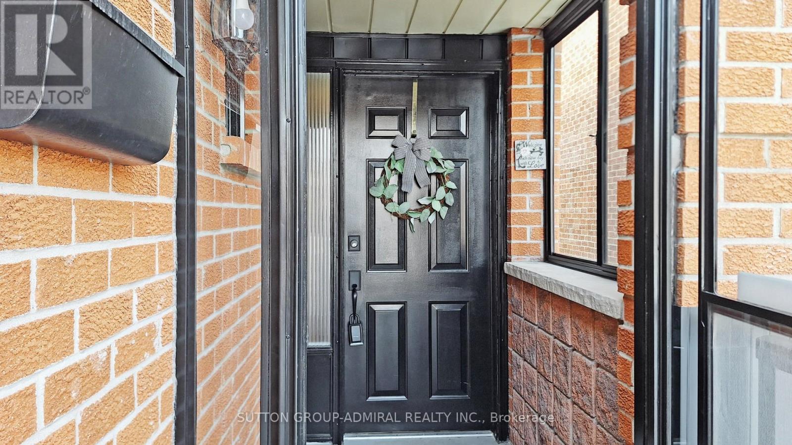 44 Birch Meadow Outlook, Vaughan, Ontario  L4L 3H6 - Photo 4 - N12829858