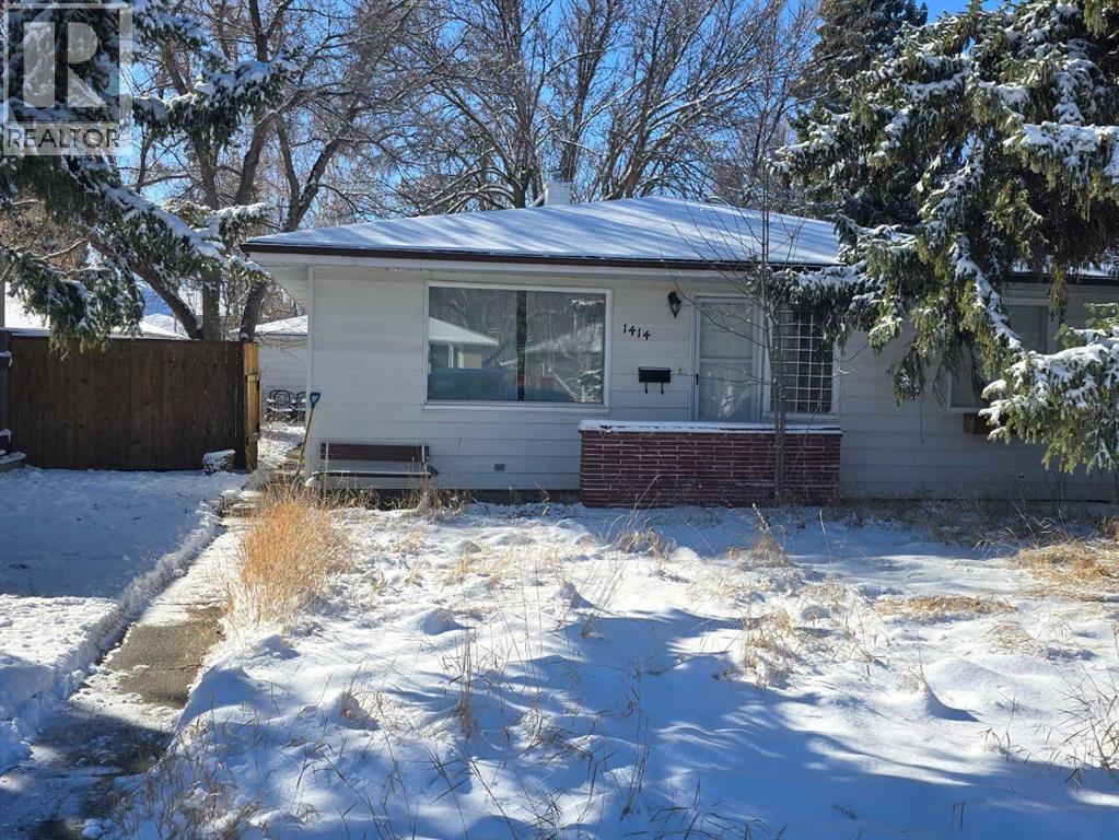 1414 14 Avenue S, Lethbridge, Alberta  T1K 0T4 - Photo 1 - A2291934