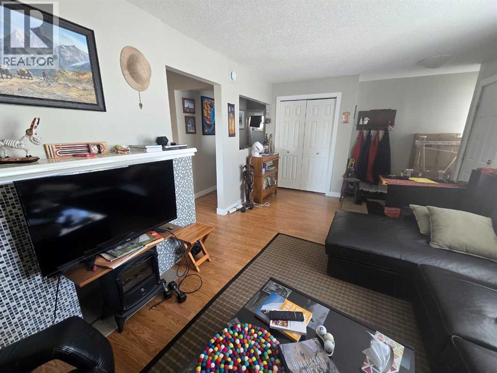 1414 14 Avenue S, Lethbridge, Alberta  T1K 0T4 - Photo 4 - A2291934