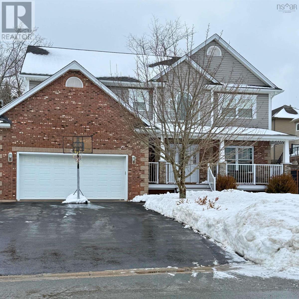 76 PEBBLECREEK Crescent, Dartmouth, Nova Scotia