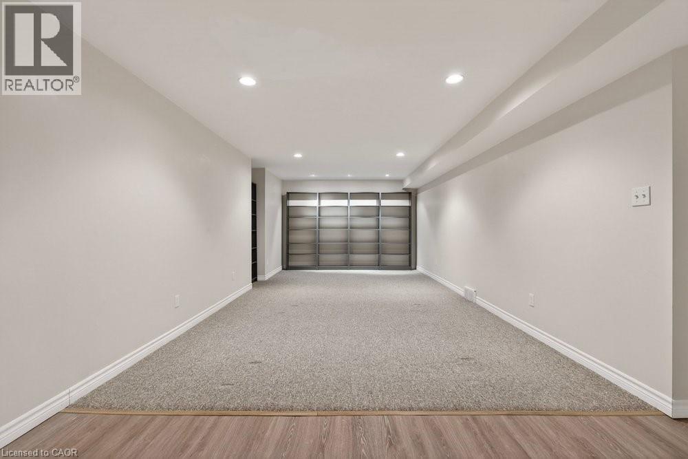 37 Garth Trails Crescent, Hamilton, Ontario  L9B 2X1 - Photo 34 - 40809831