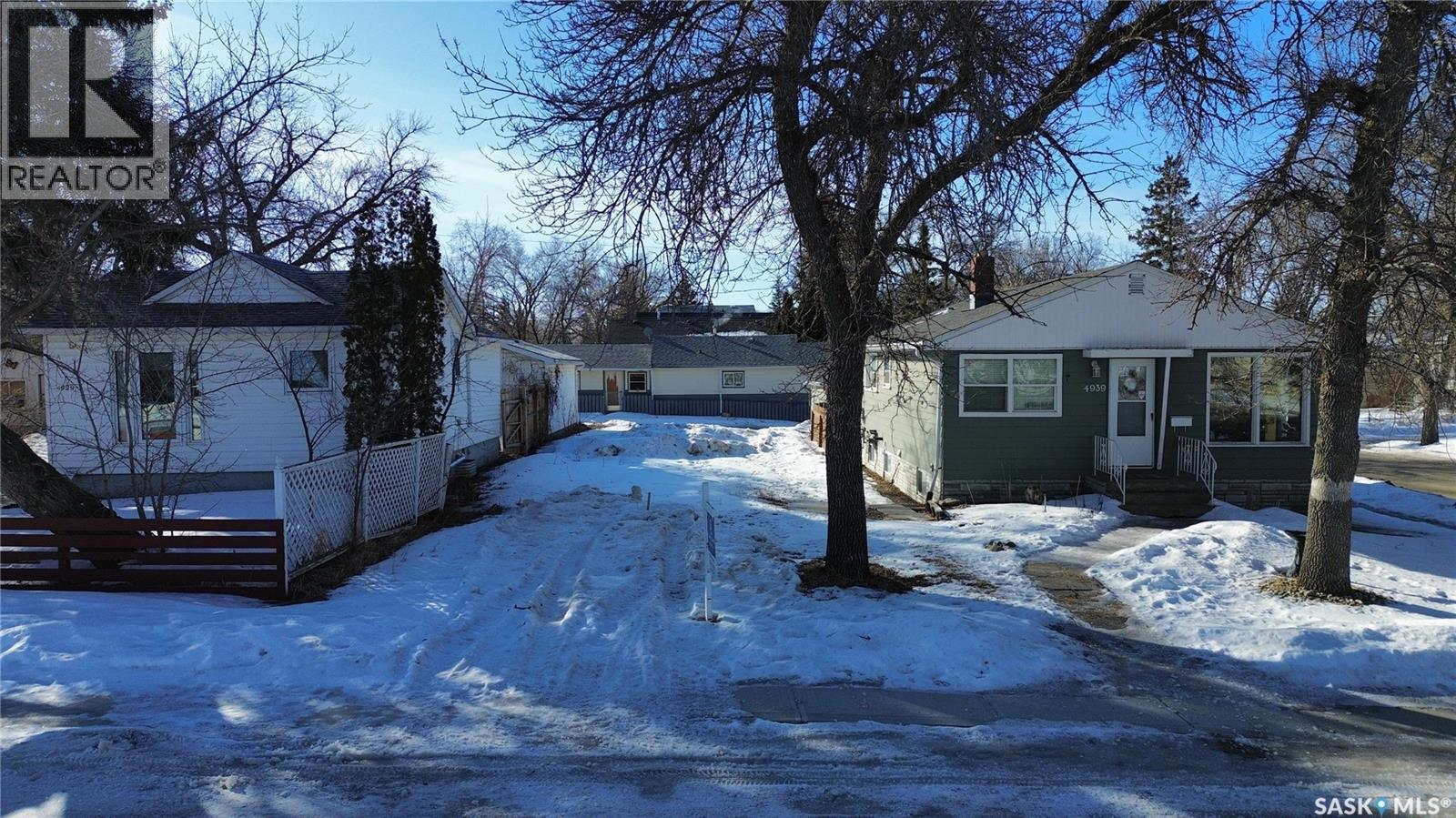 4935 8th Avenue, Regina, Saskatchewan  S4T 0W2 - Photo 1 - SK030002